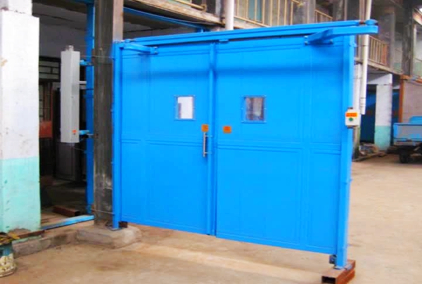 矿用风门-阻燃抗静电高分子矿用风门的优势在哪里